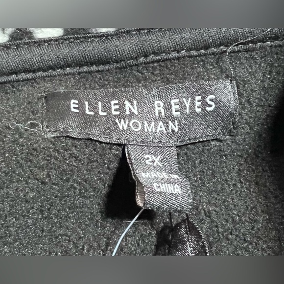 Ellen Reyes Plaid Coat - Picture 2 of 3